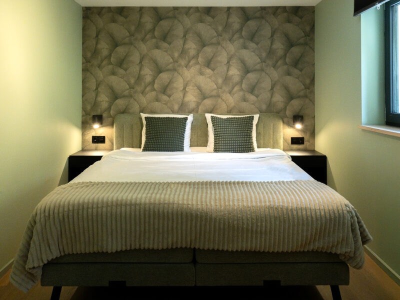 luxurious boxspring